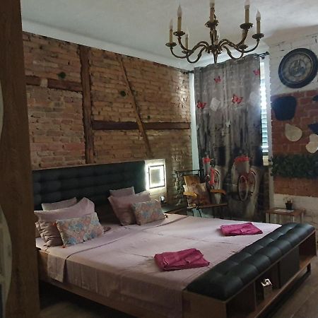 Vintagetrib Lejlighed Sibiu Eksteriør billede