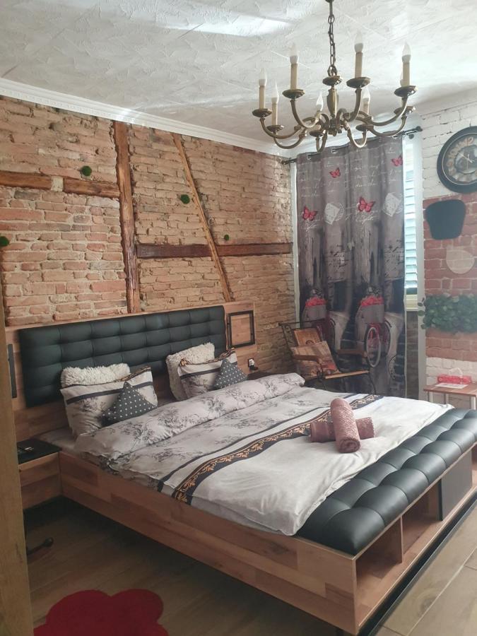 Vintagetrib Lejlighed Sibiu Eksteriør billede